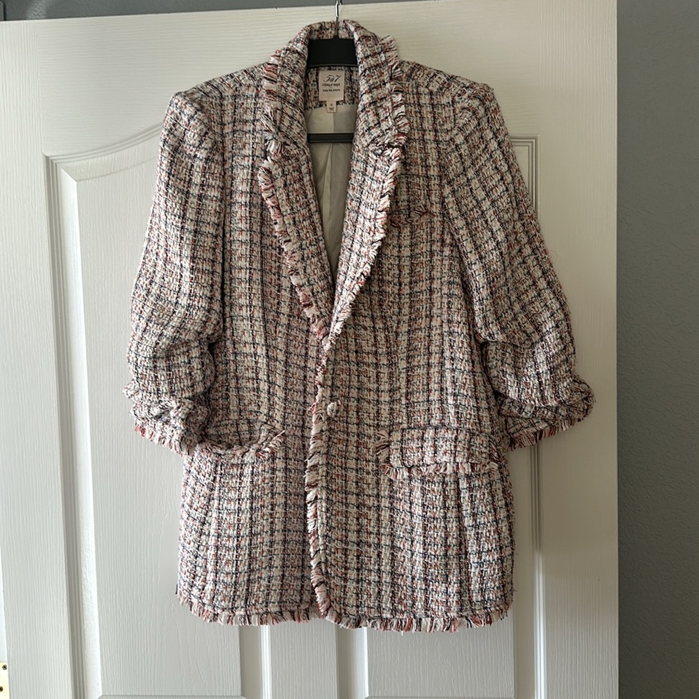 New and never worn tweed jacket by Cinq A Sept. open to offers!